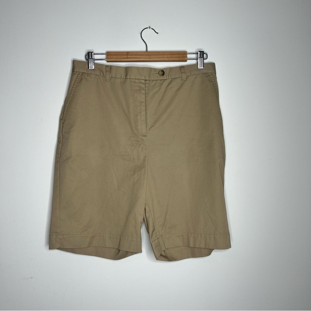 Lands' End Womens Size 14 Petite Khaki Bermuda 10 in. Inseam Shorts Modest